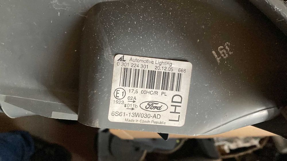 FIESTA MK5 LIFT 05-08 Lampa lewy przod lewa EUROPA oryginal /wysylka