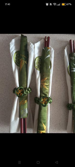 Zestaw do sushi serwetki i pałeczki