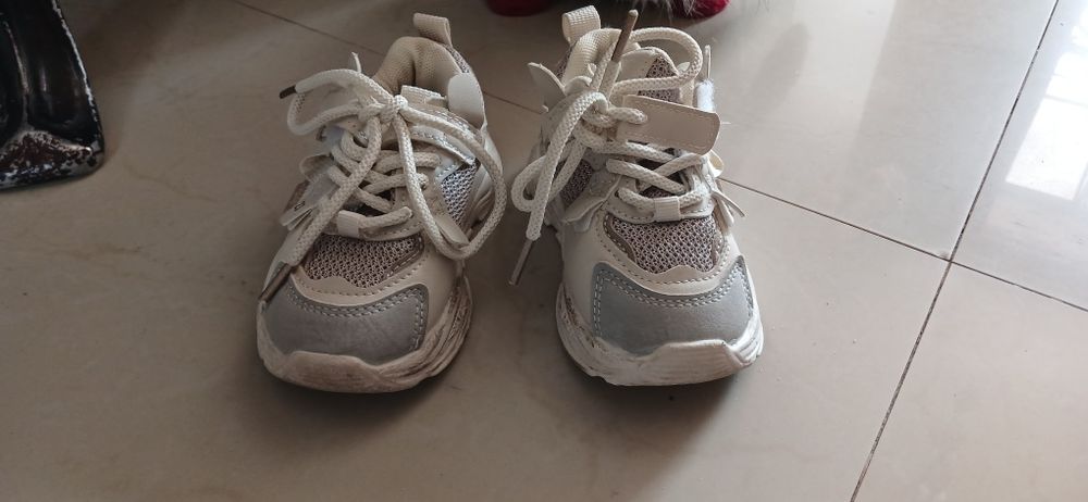 Кросівкі детячі 14см