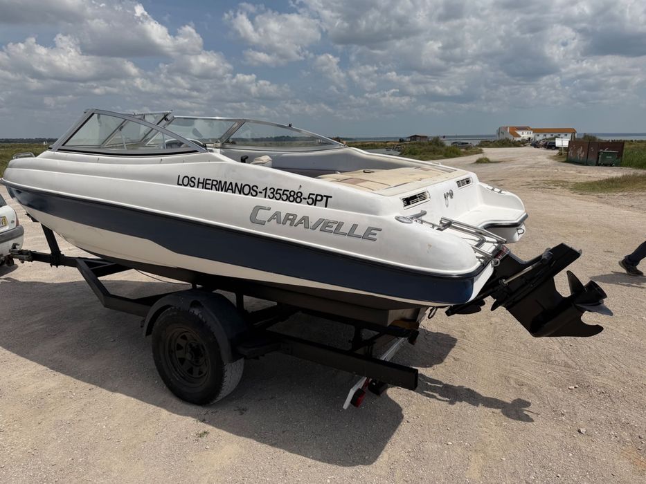 Vendo Lancha Caravelle com Atrelado Matriculado