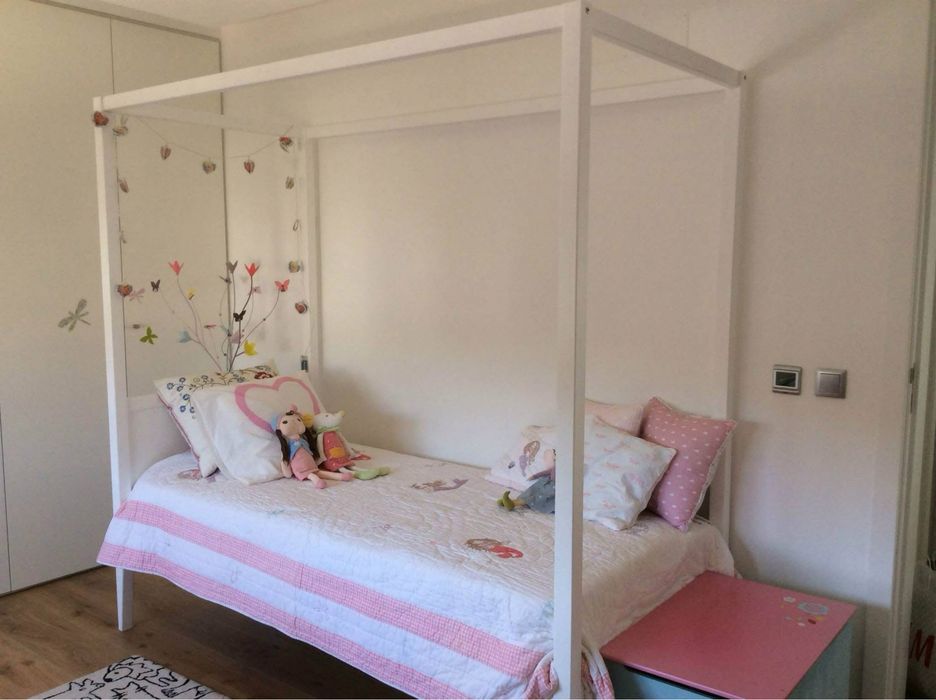 Cama dossel com gavetao
