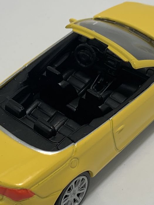 Volkswagen Eos Cabrio da Norev escala 1/64