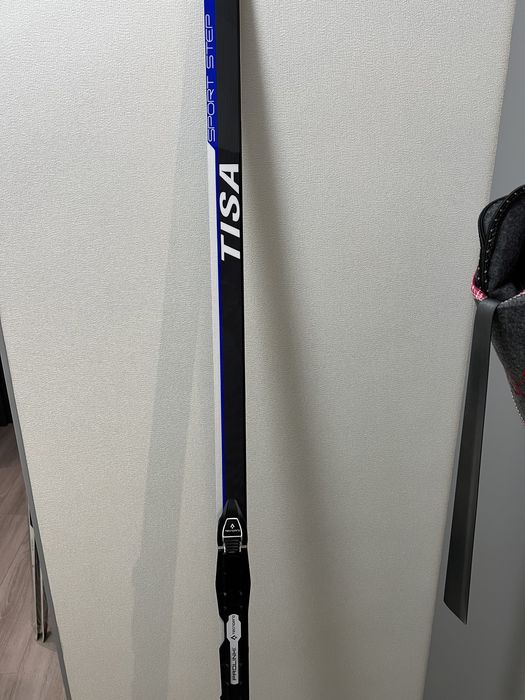 Бігові лижі Тіса беговые лыжи