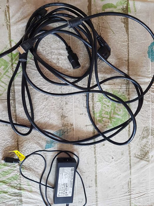 Rejestrator Hikvision DS-7608NI-E2/A  , 8 kamer , 6MPX