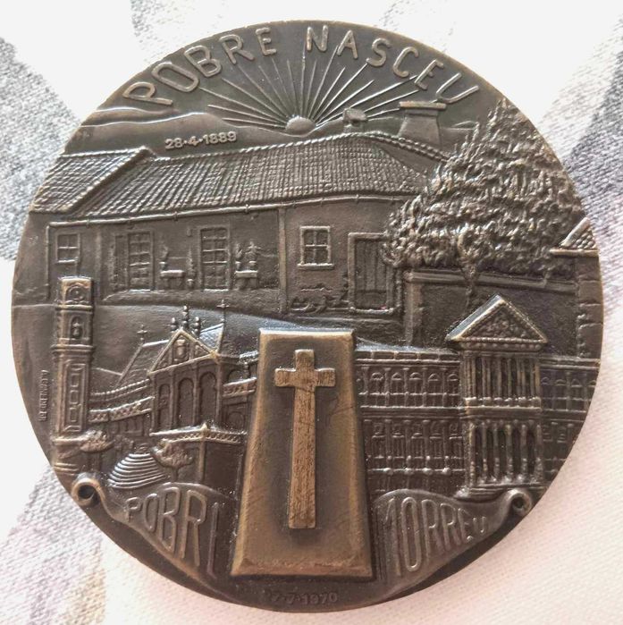 Medalhas de Oliveira Salazar