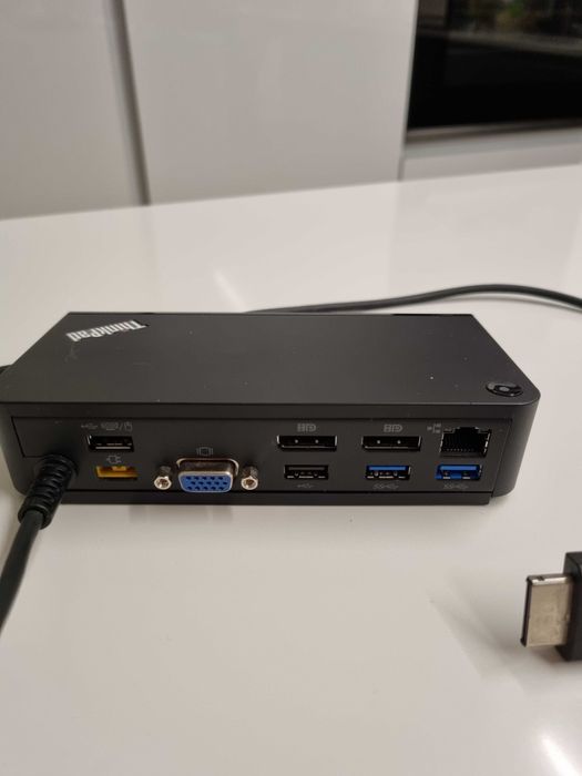 Lenovo OneLink Plus Docking