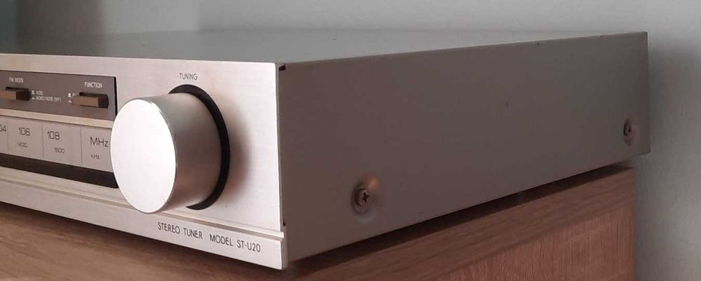 Tuner stereo Hi-Fi TOSHIBA ST-U20 w super stanie!