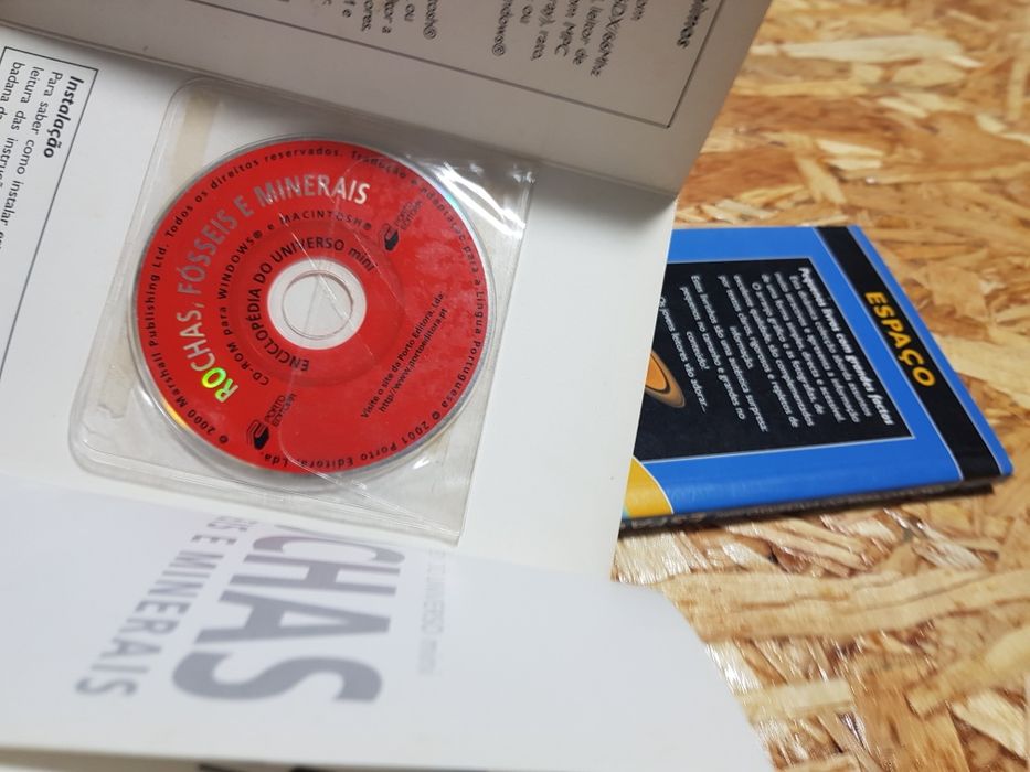 Enciclopédia Do Universo mini