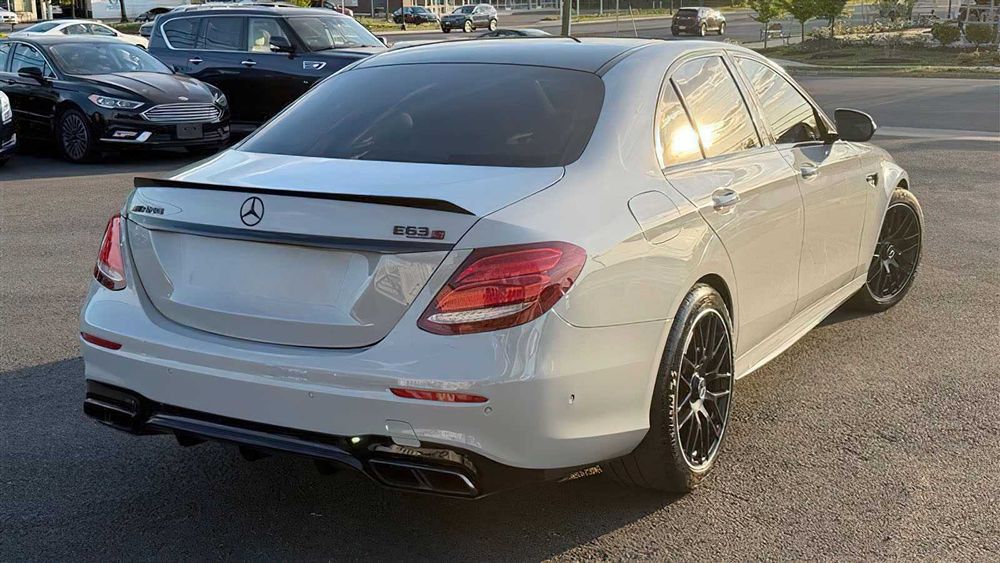 Mercedes-Benz E-Class AMG E 63 S      2019
