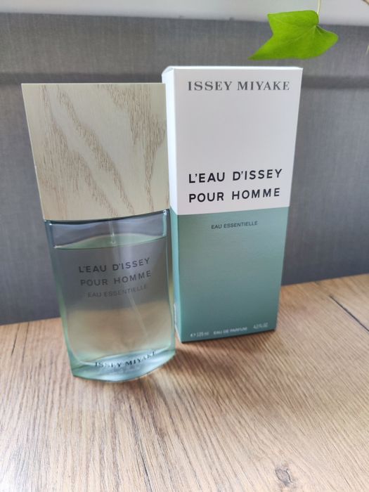 Issey Miyake - L'eau D'Issey Pour Homme Eau Essentielle 125ml