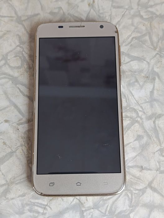 Телефон  Ergo F 502 Platinum  б/у