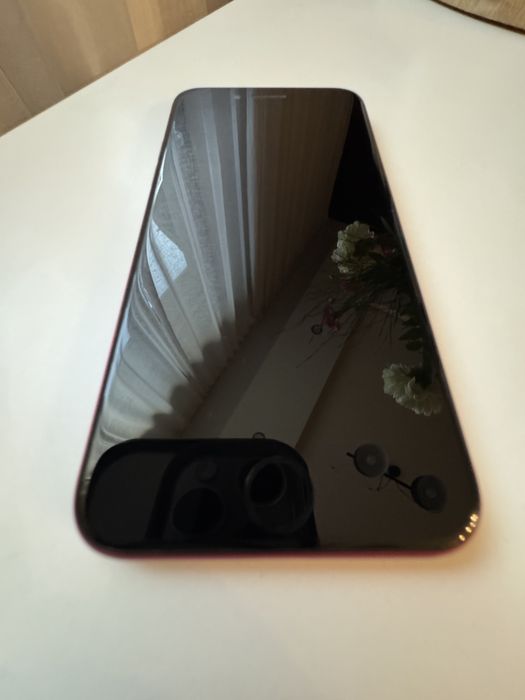 iPhone SE  II 64GB stan idealny