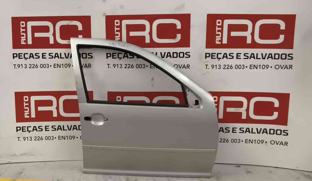 Porta Frente Direita - VW BORA I