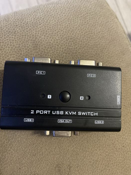 Rozdzielacz na 2 monitory