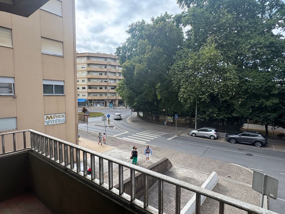 Arrenda-se T3 no centro da cidade de Barcelos!