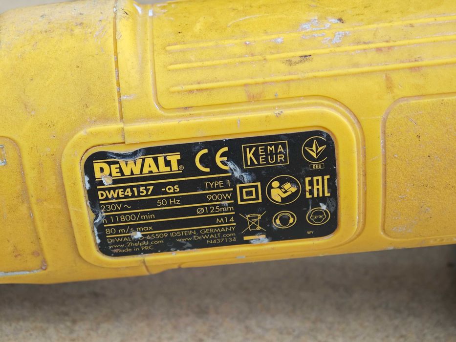 Szlifierka kątowa DeWalt DWE4157-QS 900W