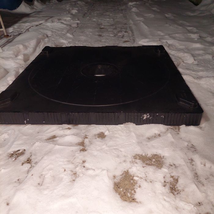 Стіл, опалубка, полички