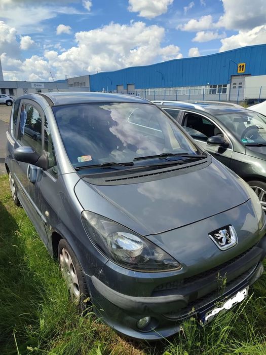 Peugeot 1007