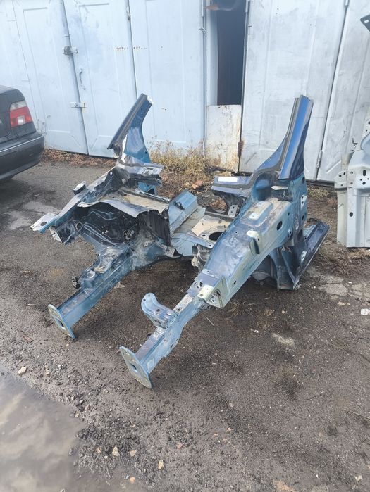 ЧЕТВЕРТЬ передня Jeep COMPASS 2 MP L / R комплектні як на фото