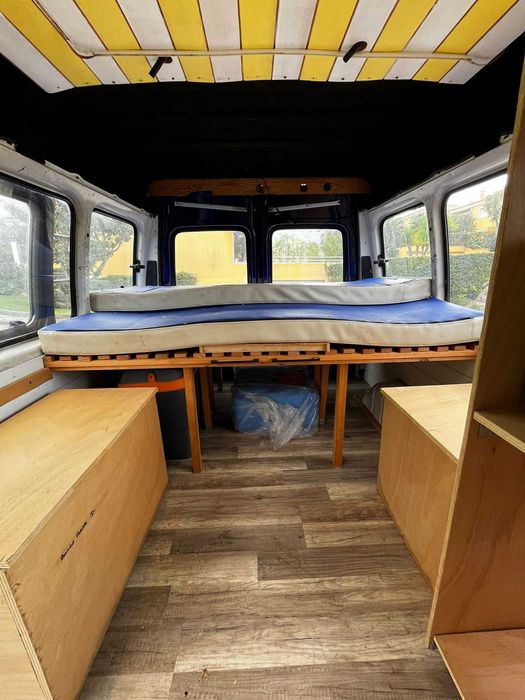 Ford Transit - Especial Dormitório (Campervan)