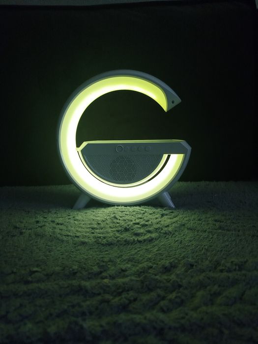 Колонка з RGB підсвідкой
