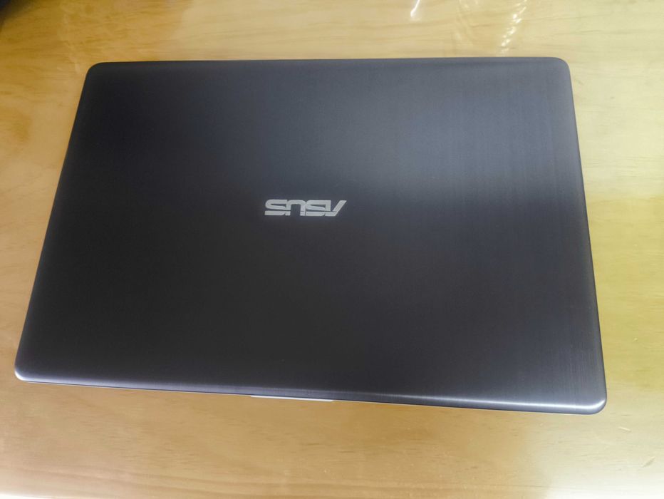 ASUS VivoBook S15 S530U | Core i7 | 15.6" NanoEdge | Portátil Fino e Leve
