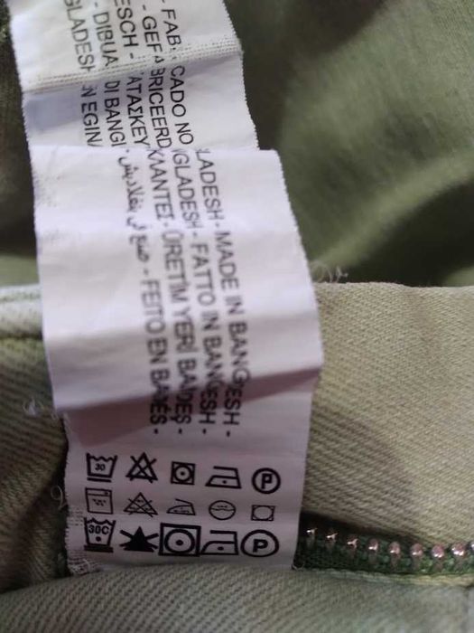 Жіночі штани карго від бренду bershka 36 / S / 44
