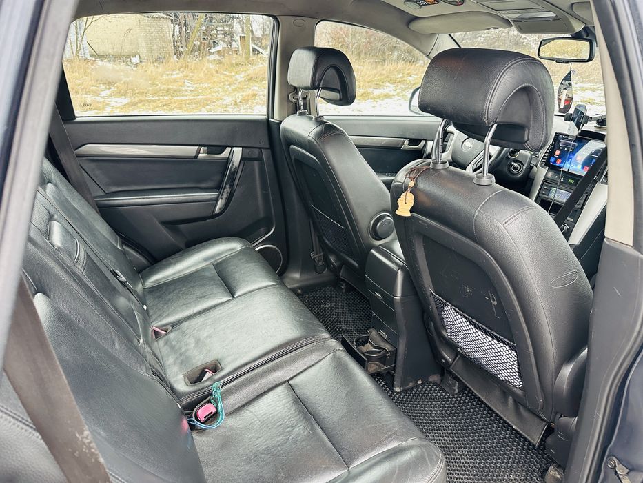 Продам CHEVROLET captiva