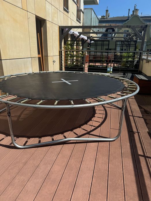 Trampolina bez 190 cm średnica