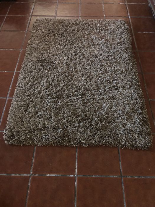 Vendo carpete em bom estado