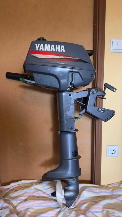 Yamaha Malta 3 CV (2 Tempos) – Como Novo / Usado Apenas em Água Doce