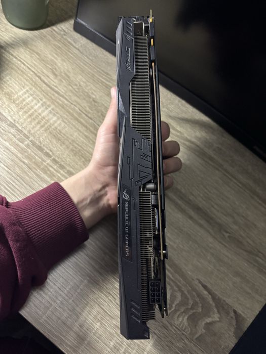 GTX 1070 Asus Rog Strix, 8gb