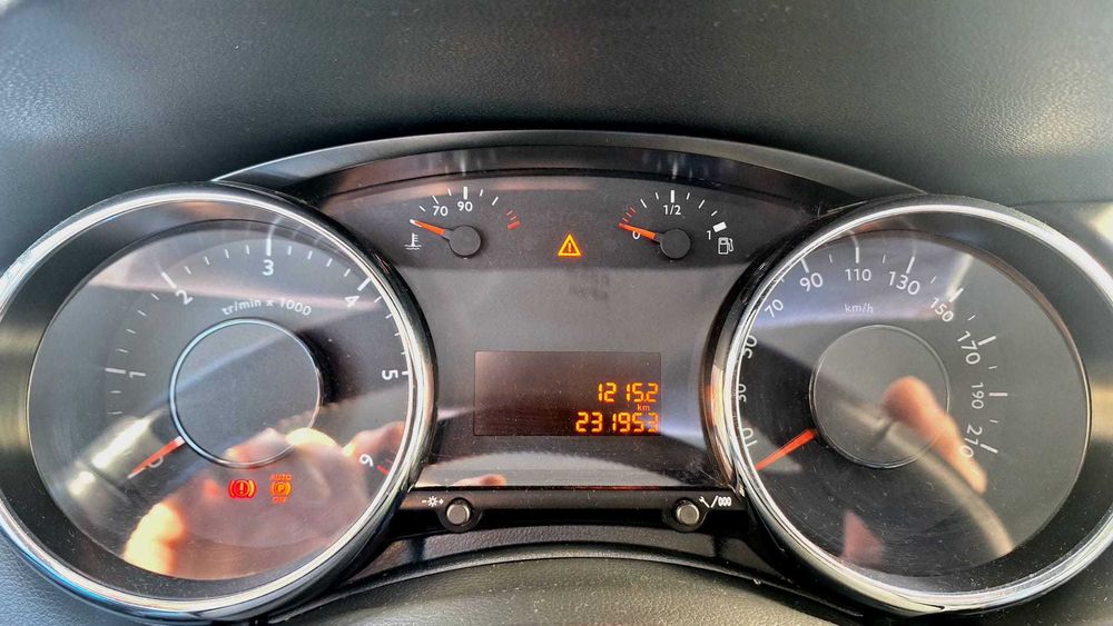 Peugeot 3008 1.6blueHDi 120 Business Oportunidade!