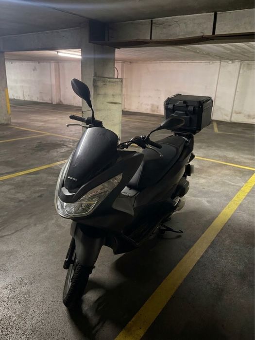 Honda PCX 125 (2014) – Apenas 15.000 km | Faróis Full LED | Excelente Estado