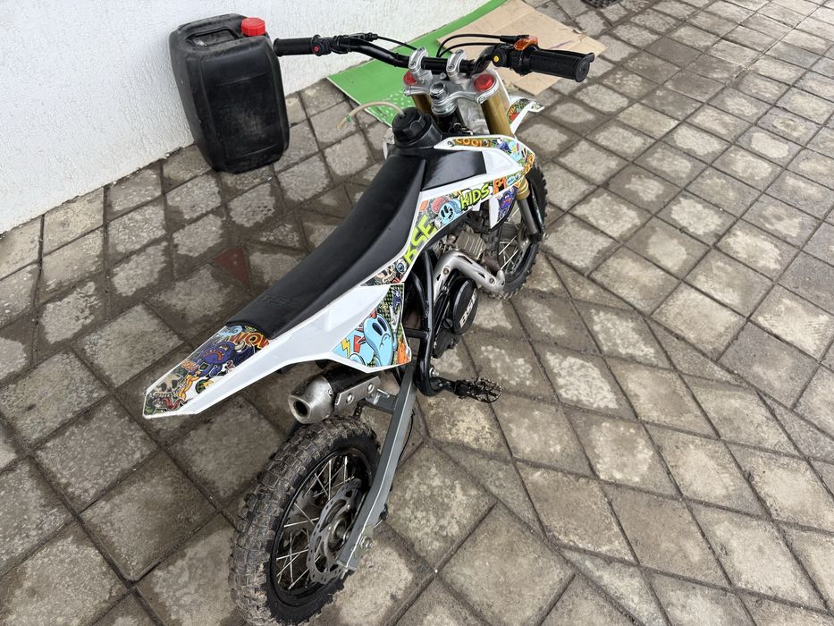 Дитячій мотоцикл bse