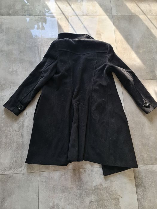 Czarny płaszczyk ZARA