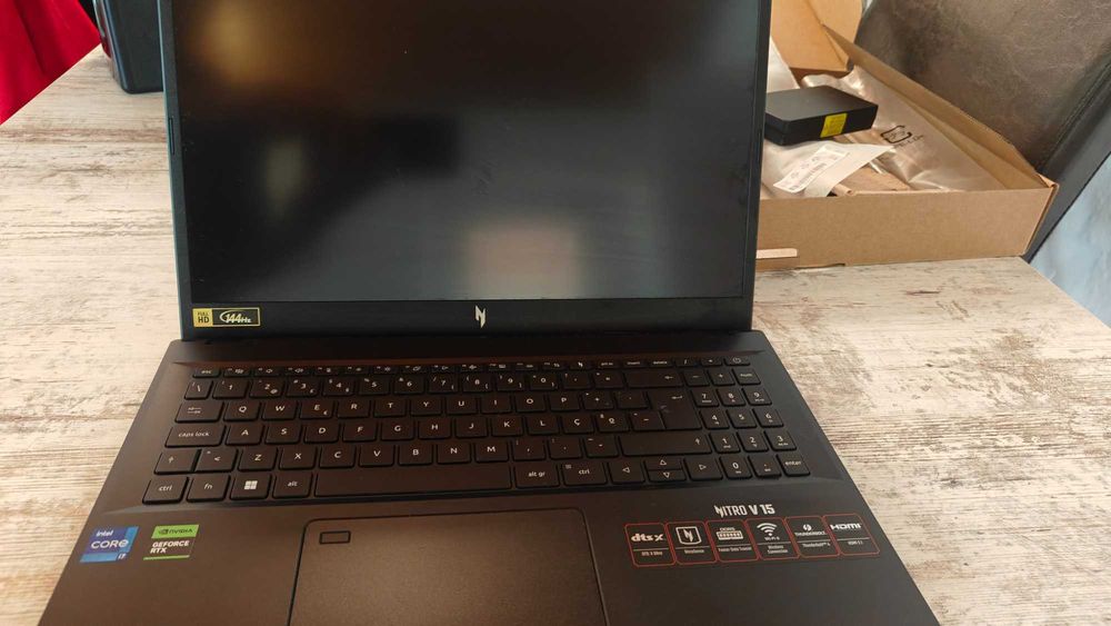 laptop gaming Nitro v15