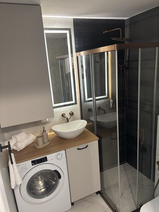 Apartament Ana | Jacuzzi | Prywatny parking | Blisko centrum | Wi-Fi | Do 4 osób