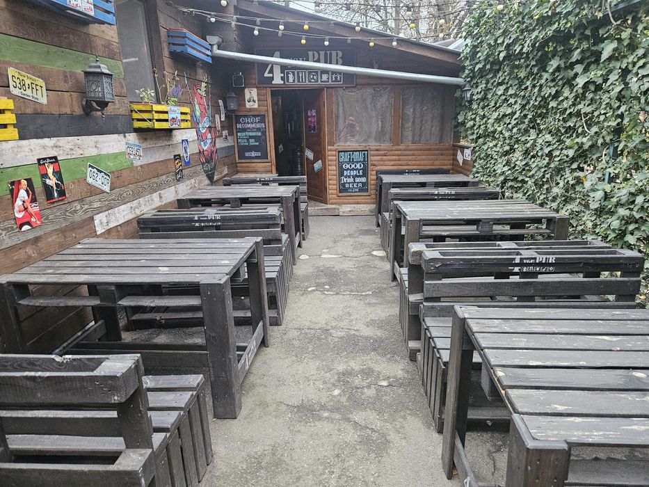 Меблі для літнього майданчика