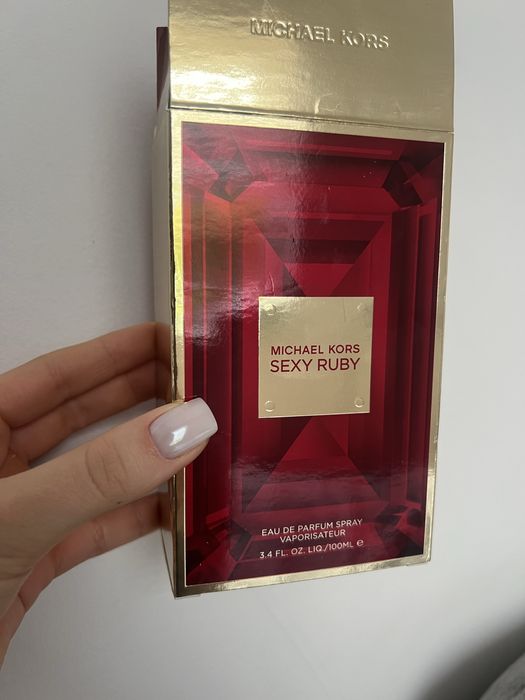 Perfum Michael Kors Sexy Ruby