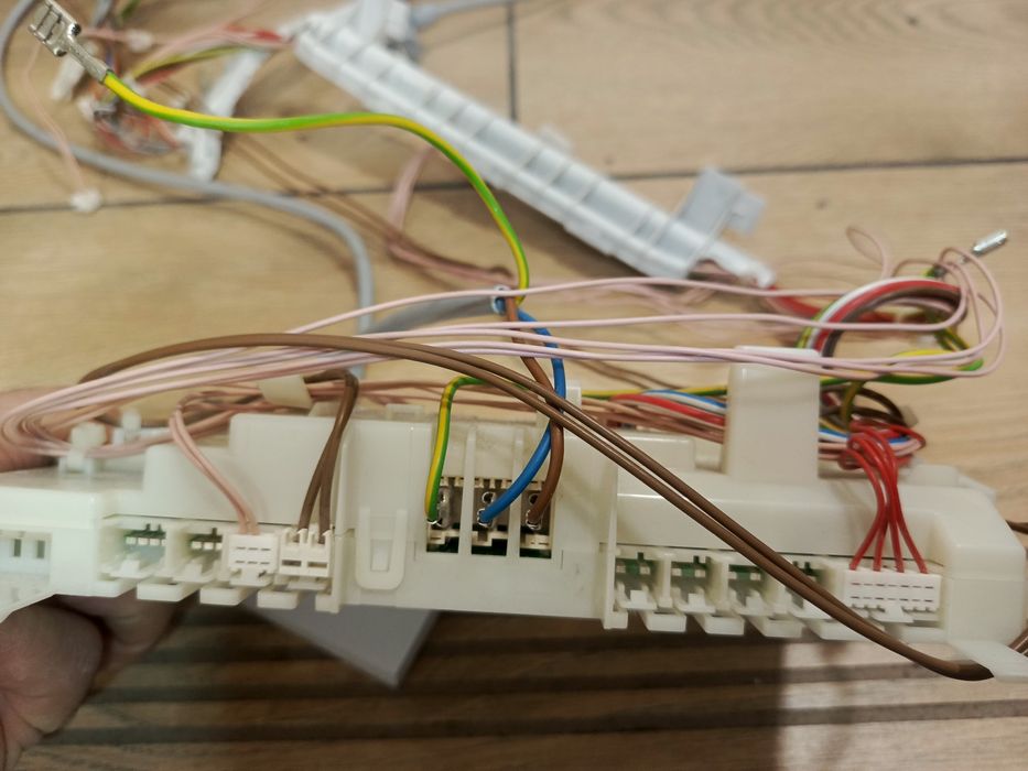 Modół sterowania suszarki Bosch z pompą ciepła