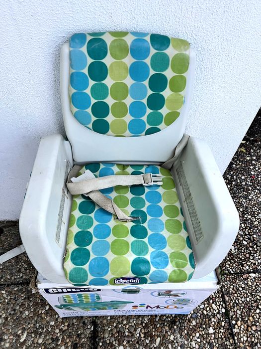Cadeira Chico de mesa/refeição para bebé