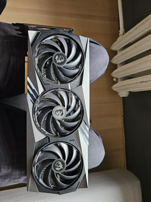 RTX 4070ti MSI Gaming X Trio 12GB