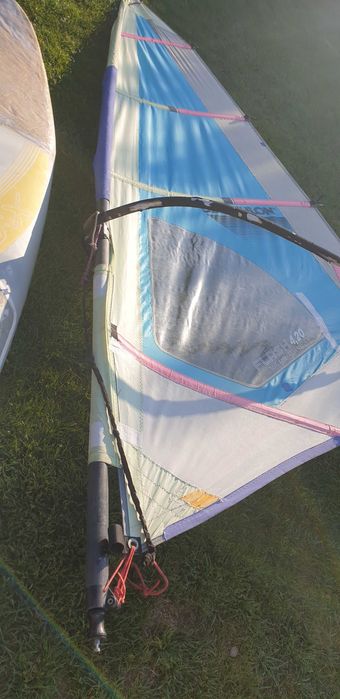 Deska Windsurfingowa z żaglem