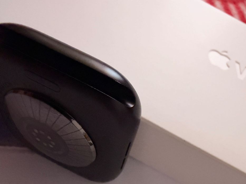 Apple Watch 12 46mm  GPS black