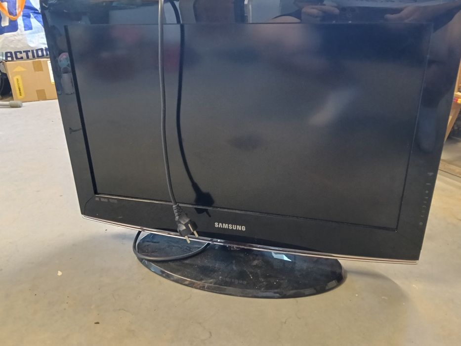 Telewizor Samsung 26"