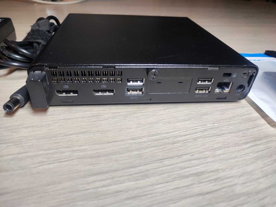 HP ProDesk 405 G4 Mini AMD Ryzen 5 PRO 2400GE 0GB RAM 0GB SSD Wi-Fi