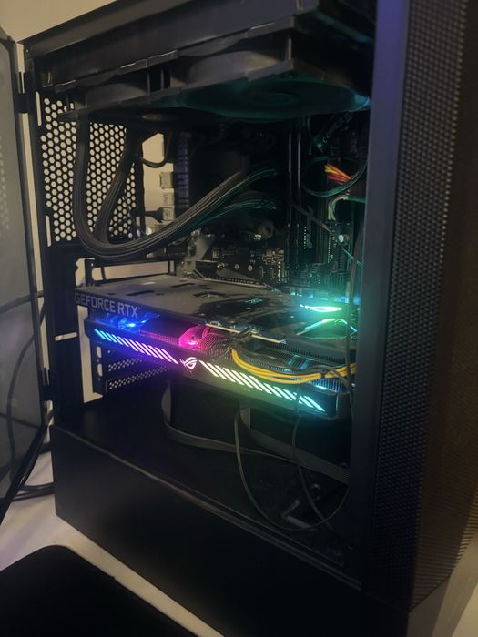 Komputer gamingowy Rtx/AMD5/32Ram/windows 11