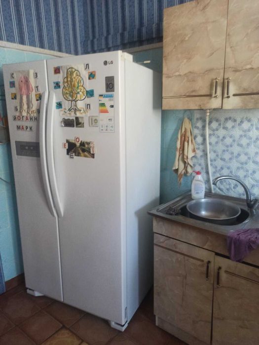 Продаж 147м будинку+будиночок для батьків з газовим опаленням.