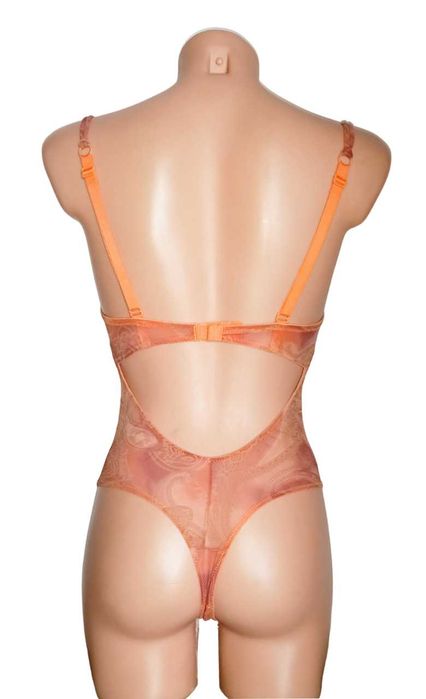 59T Body damskie stringi haft miseczki miękkie z fiszbinami 70B